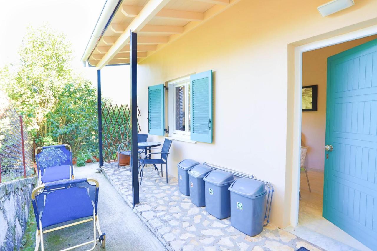 Villa Kiki Agios Spyridon  Ngoại thất bức ảnh
