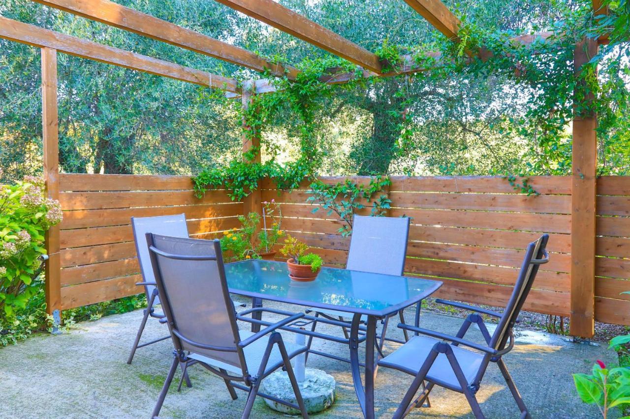 Villa Kiki Agios Spyridon  Ngoại thất bức ảnh