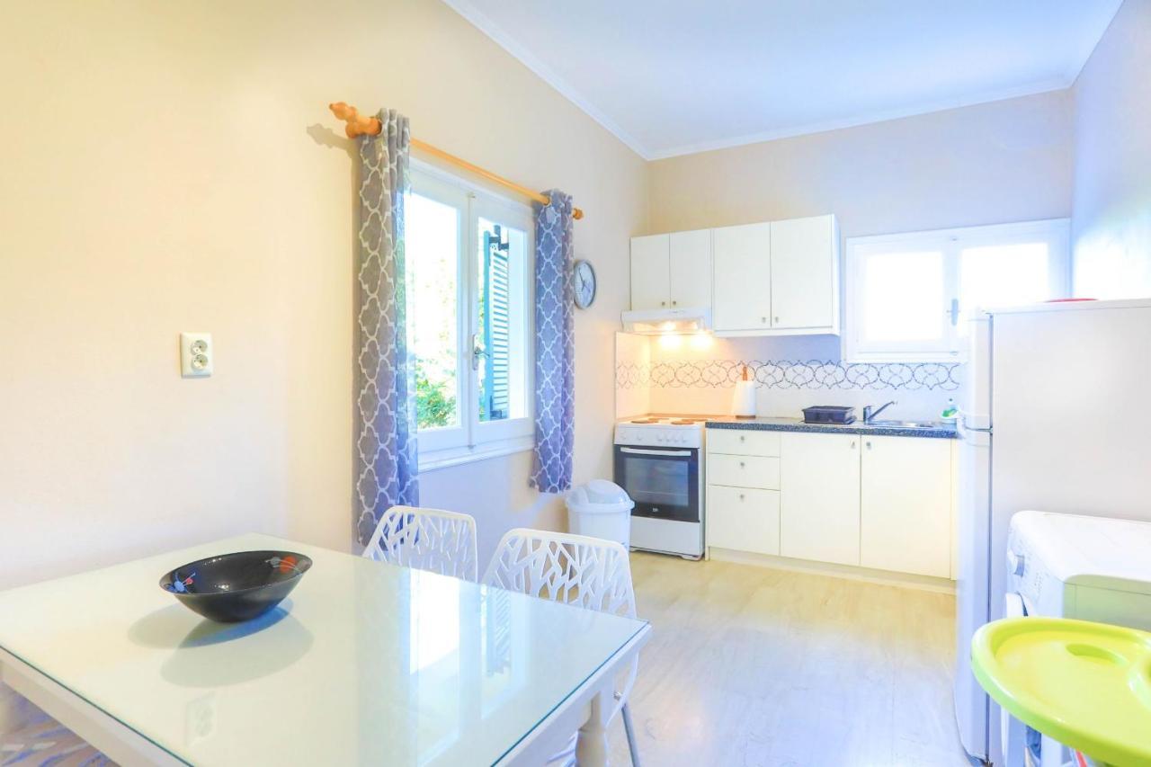 Villa Kiki Agios Spyridon  Ngoại thất bức ảnh